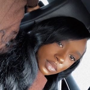 Meet your Posher, Ashante